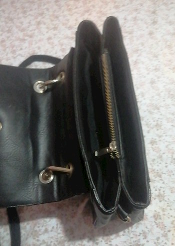 Klasik Siyah Deri Kadın Çantası - Görsel 3