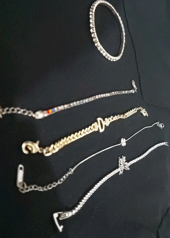 Beden Zincir Detaylı Minimalist Kadın Bileklik