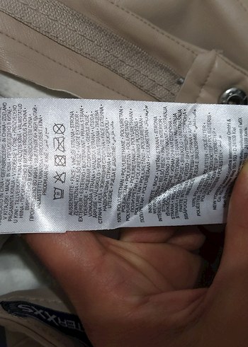 Bej Kadın Kemerli Rahat Kesim Pantolon - Görsel 6