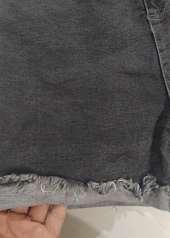 Gri Kadın Salaş Mini Denim Şort - Görsel 3