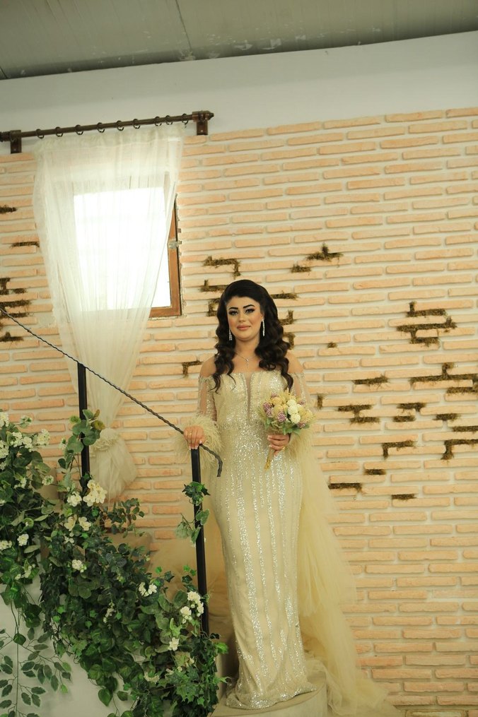 Uzun Beyaz Straplez Bohem Gelinlik - Görsel 2