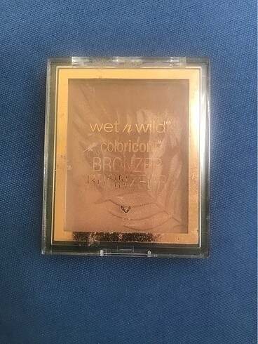 Bronzer