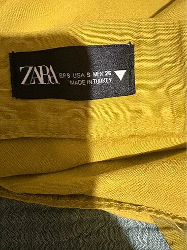s Beden yeşil Renk Zara Mini Etek