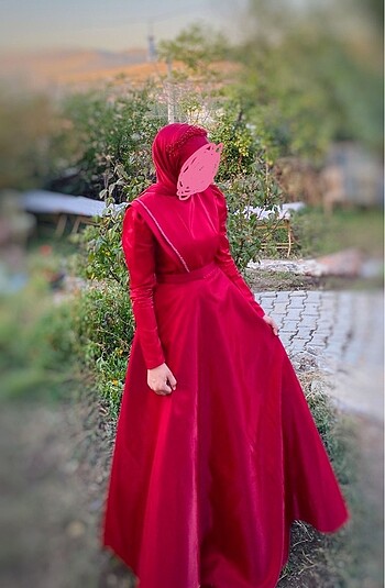 Kırmızı abiye