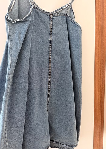 V Yaka Düğmeli Midi Kot Elbise - Görsel 5