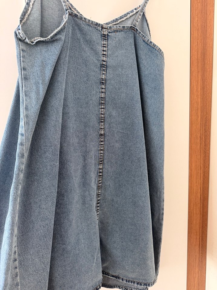 V Yaka Düğmeli Midi Kot Elbise - Görsel 5