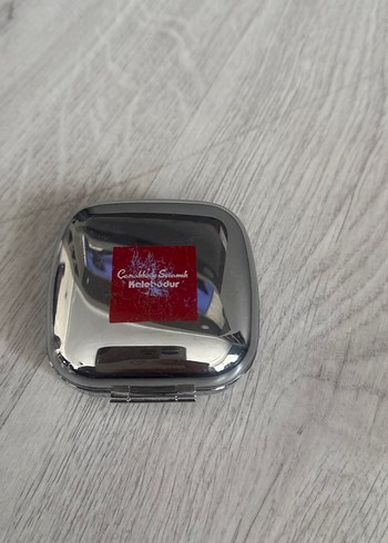 Bej ve Gri Masa Saati - Görsel 3