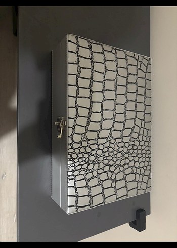 Gri Beyaz Makyaj Kutusu Organizer - Görsel 2