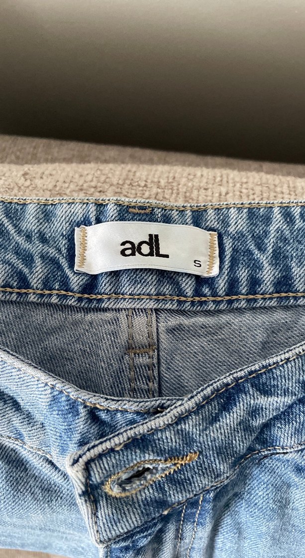 Nakışlı Bohem Mavi Mini Kot Şort - Görsel 4