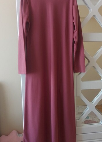 Gül kurusu elbise