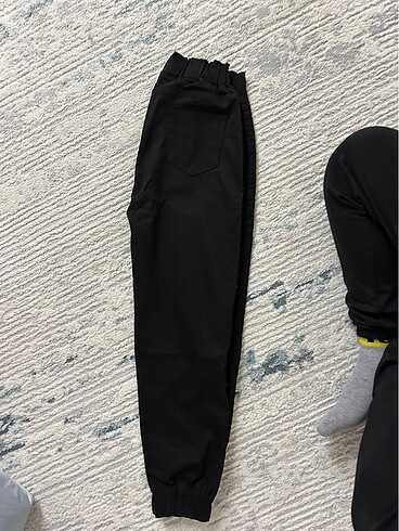 Siyah Kadın Pantolonu - Görsel 2