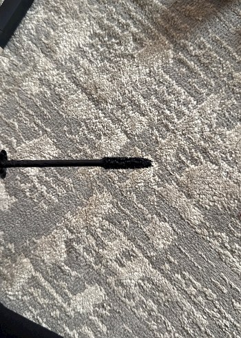 Ysl Parlak Altın Renk Maskara - Görsel 2