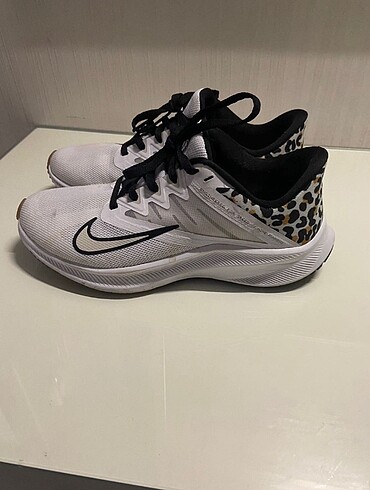 Nike Nike orijinal spor ayakkabı leopar desen