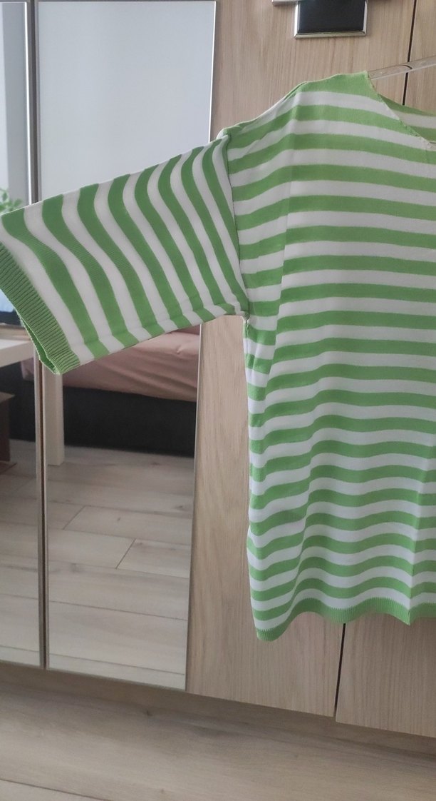 Yeşil Çizgili ince triko mevsimlik bluz - Görsel 2
