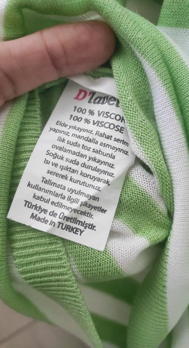 Yeşil Çizgili ince triko mevsimlik bluz - Görsel 4