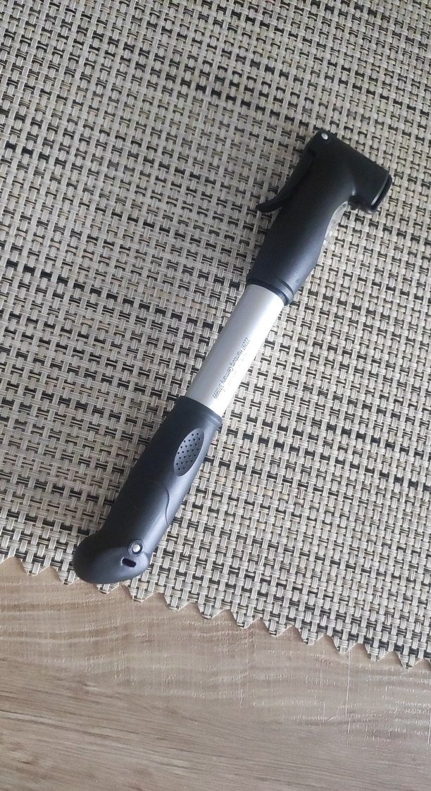 Tchibo Mini bisiklet pompası - Görsel 3