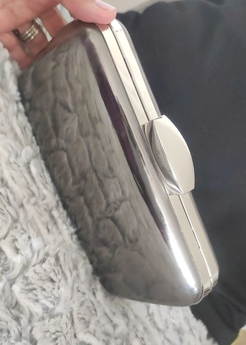 Parlak Antrasit Gri Kadın Portföy  Abiye Çanta - Görsel 3