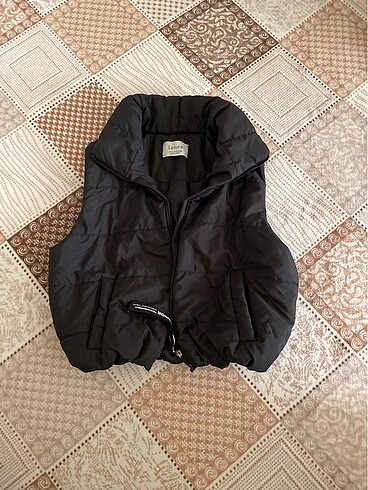 l Beden Crop şişme yelek