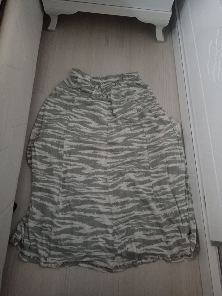 Gri Zebra Desenli - Görsel 2