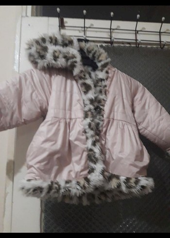 Zara Kürklü Pembe Kız Çocuk Mont