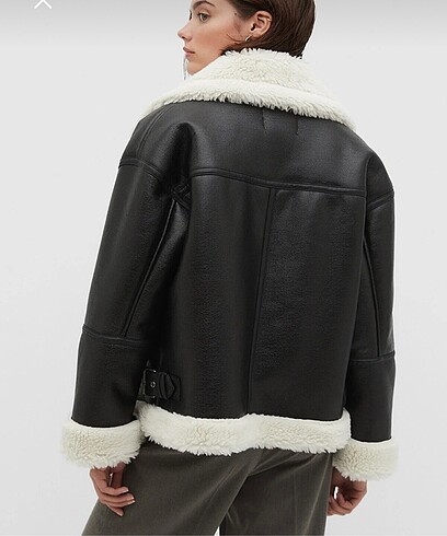 l Beden siyah Renk Stradivarius Mont