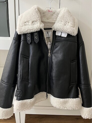 Stradivarius Mont