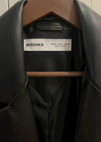 xs Beden siyah Renk Bershka Suni Deri Blazer Ceket
