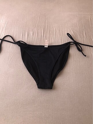 Penti bikini altı