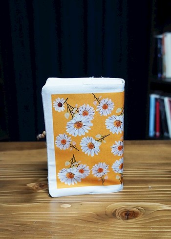 Pastel Sarı Papatya Desenli kitap kılıfı - Görsel 5