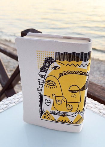 Kitap kılıfı
Soyut Sanat Temalı Kitap Kılıfı - Görsel 3