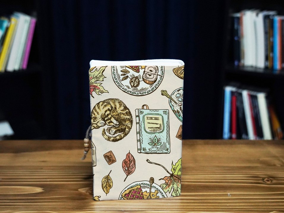 Kitap kılıfı 
Sonbahar Temalı kitap kılıfı - Görsel 3