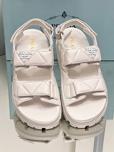 Prada kadın sandalet