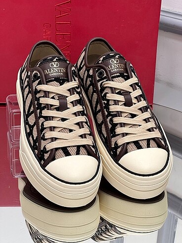 Valentino kadın spor ayakkabı sneaker