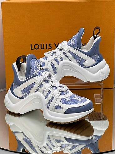 Louis Vuitton Louis Vuitton kadın spor ayakkabı