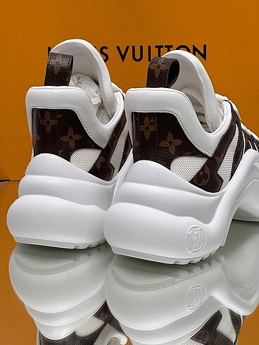 Louis Vuitton Louis Vuitton kadın spor ayakkabı