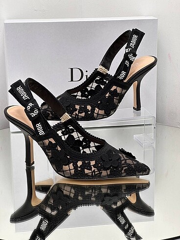 Dior kadın topuklu ayakkabı