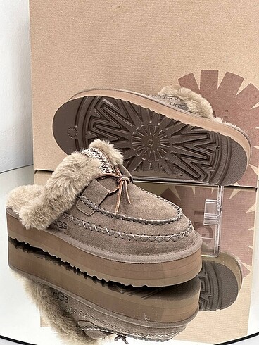Ugg terlik
