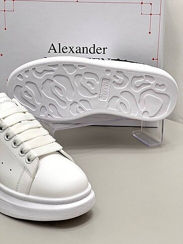 37 Beden beyaz Renk Alexander McQueen spor ayakkabı sneaker taşlı ayakkabı