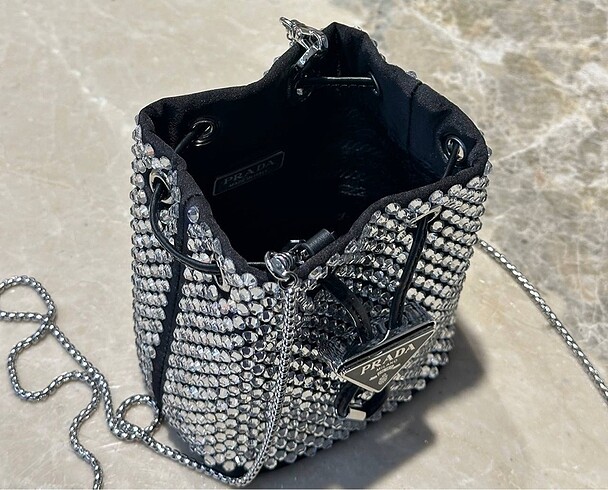 Beden Prada bucket bag çanta prada çanta prada taşlı çanta