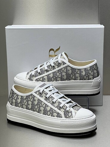 Dior sneaker ayakkabı dior spor ayakkabı sneaker