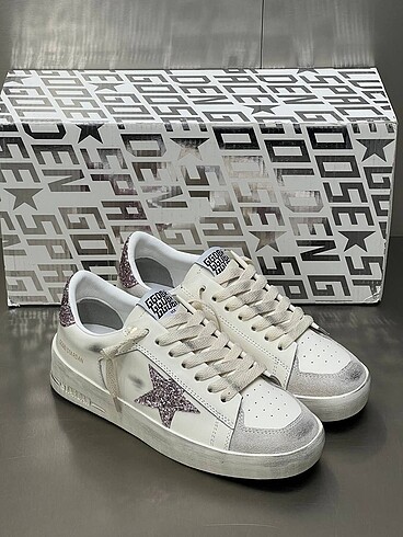 Golden goose sneaker golden goose spor ayakkabı