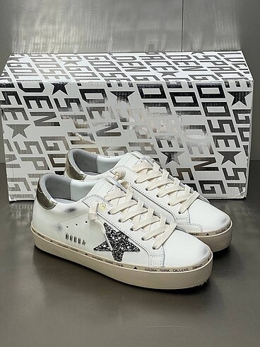 Golden goose sneaker golden goose spor ayakkabı