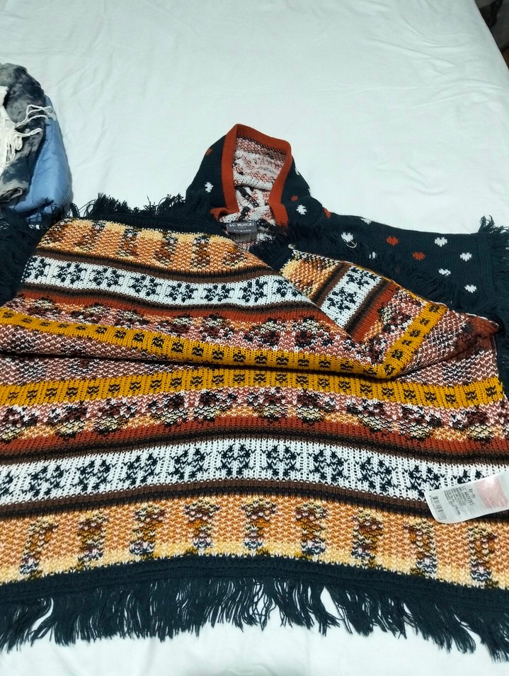 Kahverengi Örgü Telefon Kılıfı - Görsel 2