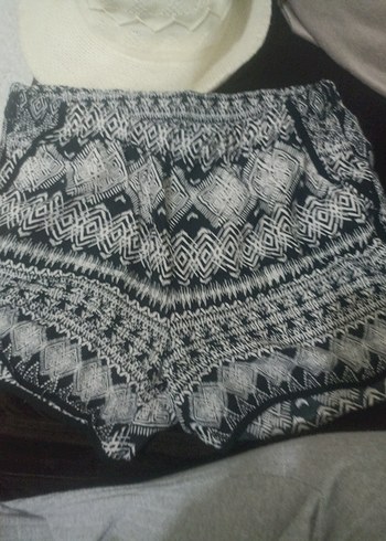 LC Waikiki Bohem Gri Desenli Kadın sort