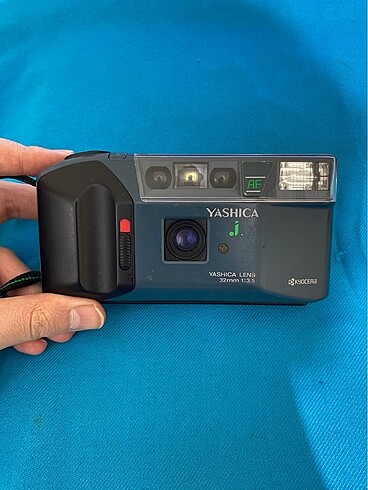 Yashica AF J Analog Fotoğraf Makinesi