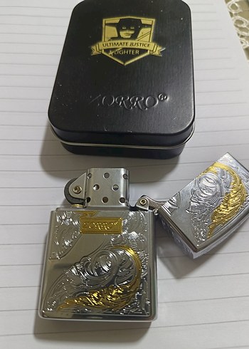 zorro Altın Detaylı İşlemeli Zippo Çakmak - Görsel 2
