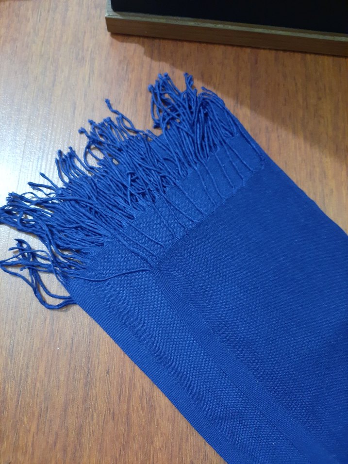 Püsküllü Mavi Kadın Şalı - Görsel 2