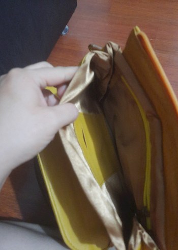 Kilitli Kahverengi Deri Kadın Çanta - Görsel 4