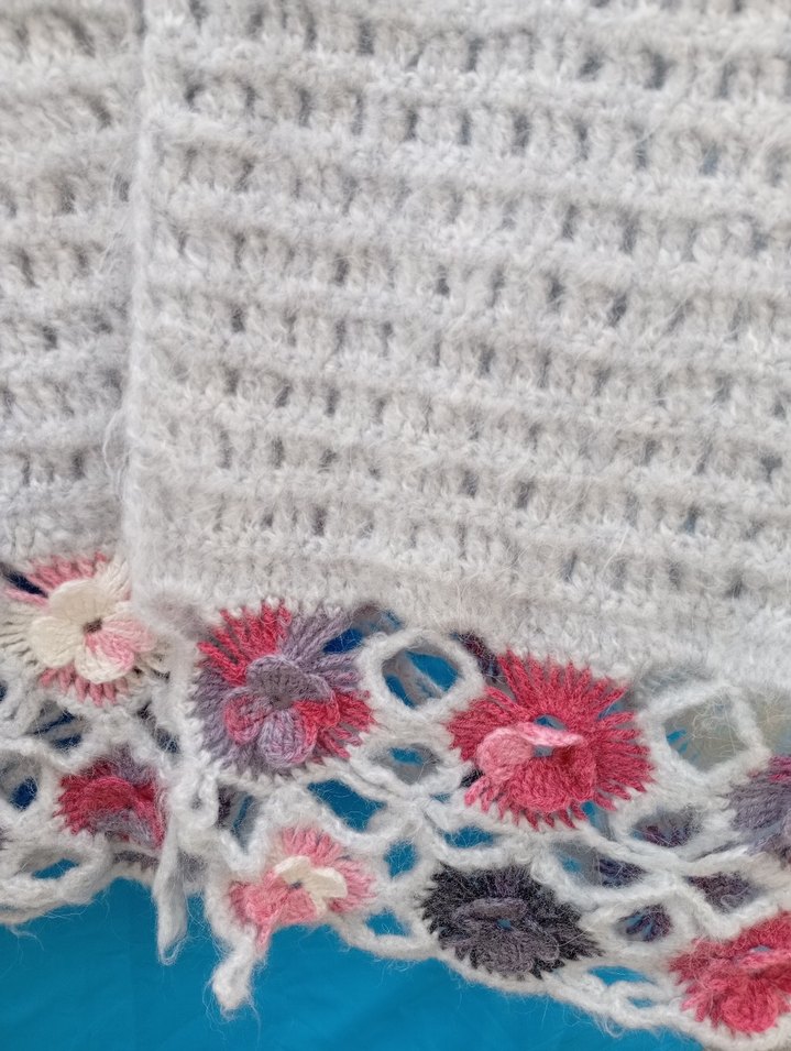 El Örgüsü Bohem Gri&renkli çiçek desenli Kadın Yelek - Görsel 2