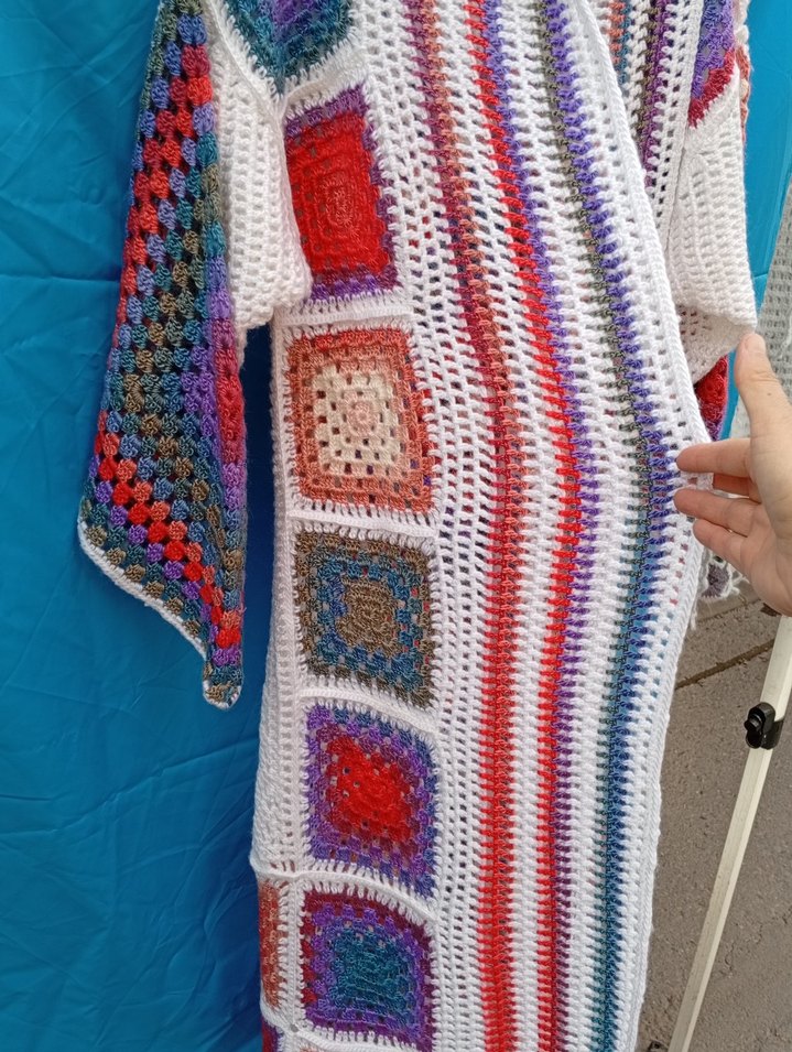 Renkli Bohem El Örgüsü Uzun Hırka - Görsel 2
